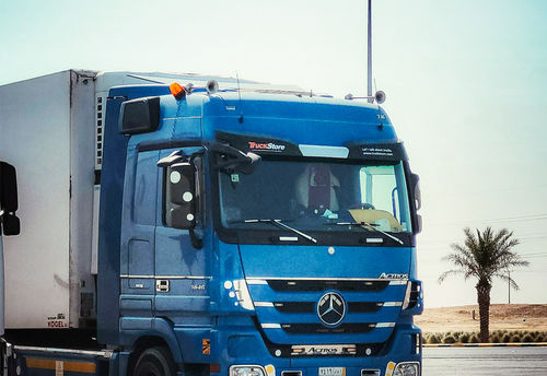 trường hợp công ty mới nhất về Máy chuyển động bằng tay - Xe tải